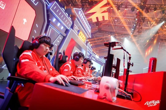 管理层显然 管理层显然