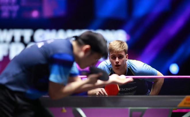 若中后场出 若中后场出